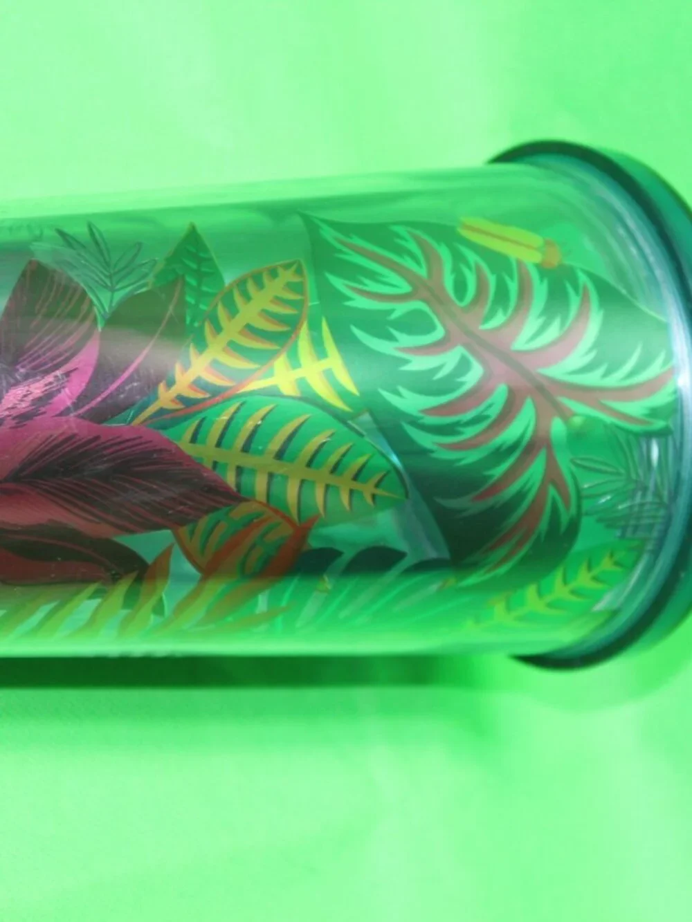 Starbucks Metallic Tropical Leaves Aloha Tumbler Cold Cup Venti 24oz No Straw